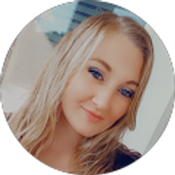 Profile photo of Leah Hensley