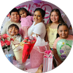 Profile photo of Vicky Zuniga