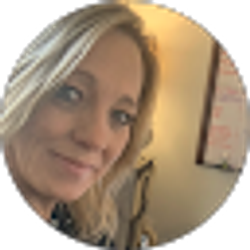 Profile photo of Cindy Hano