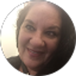 Profile photo of Kim Phillips