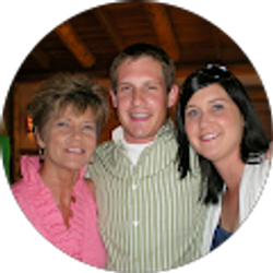 Profile photo of Sue uzzo
