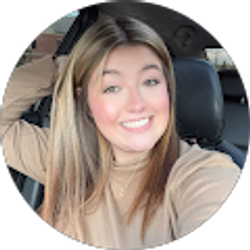 Profile photo of Shelby Lunsford