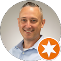 Profile photo of Evan Muncy