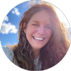 Profile photo of Ellen Blair