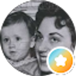 Profile photo of Mom Col