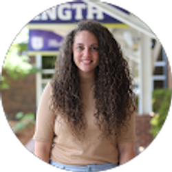 Profile photo of Hannah Owens