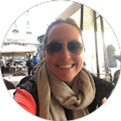 Profile photo of Bobbi Walton