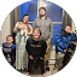 Profile photo of Ashley Deneau