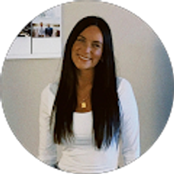 Profile photo of Julia calderon