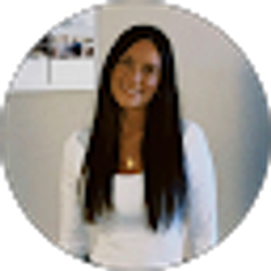 Profile photo of Julia calderon