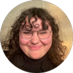 Profile photo of Ella Deutsch