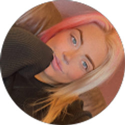 Profile photo of Emily LeFebre