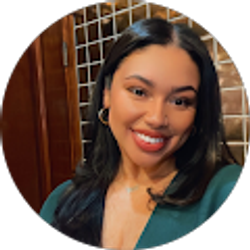 Profile photo of Amanda Espinoza