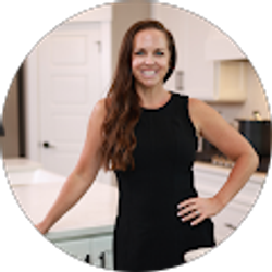 Profile photo of Sarah Carder