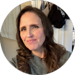 Profile photo of Tara Miller