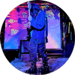 Profile photo of April Moon