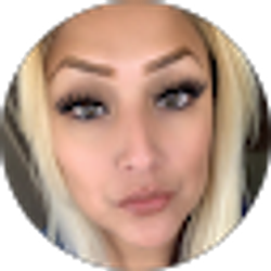 Profile photo of Esmeralda Mayra
