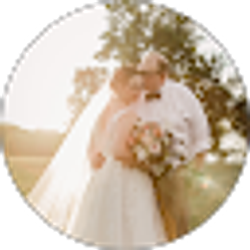 Profile photo of Laura Davis