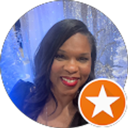 Profile photo of Nikki Roseman