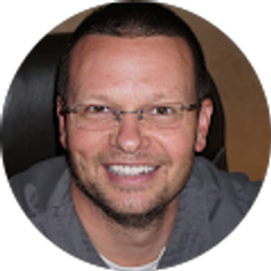 Profile photo of Lance Robbins