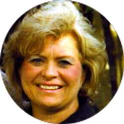 Profile photo of Alicia Barrow