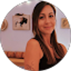 Profile photo of Carly Hilliard