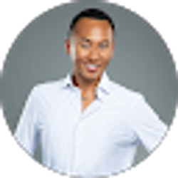 Profile photo of Ethan Huynh