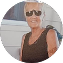 Profile photo of Nancy Bacalis