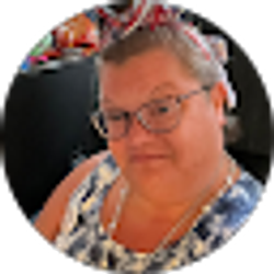 Profile photo of Karen Hoskin
