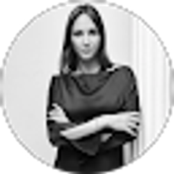Profile photo of Nadia Lynn