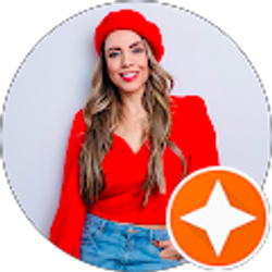 Profile photo of Latinos que Inspiran con Andrea Navarro