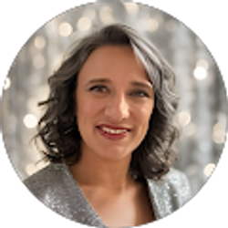 Profile photo of Andrea Miles