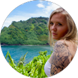 Profile photo of Makenna Young