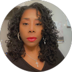 Profile photo of Gia Roberts