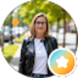 Profile photo of Lynne Rayson