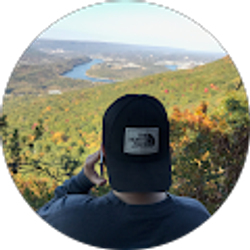 Profile photo of Ash Kratzer