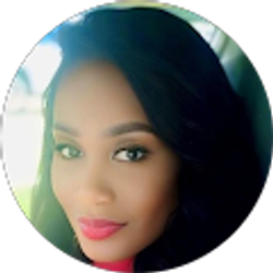 Profile photo of Miss Lee