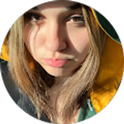 Profile photo of Jaylynn Mullins