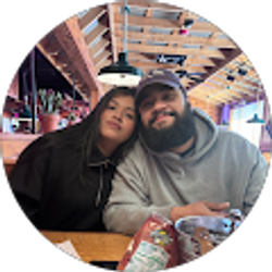 Profile photo of Yasmin Castillo