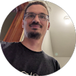 Profile photo of Adam Hardin