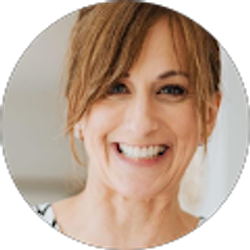 Profile photo of A E