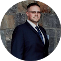 Profile photo of Jonathan Nuzzo