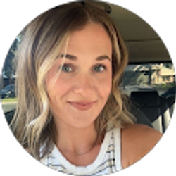 Profile photo of Ashley Quale