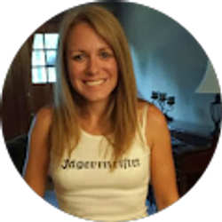 Profile photo of Sarah Laird