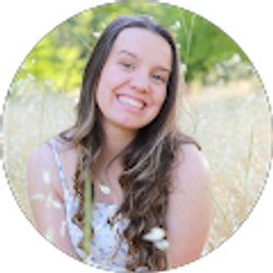 Profile photo of Anabelle Benzel