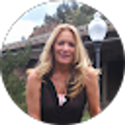 Profile photo of Kim Peck