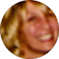 Profile photo of Dawn Ballard