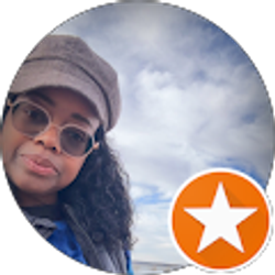 Profile photo of Nika Hu