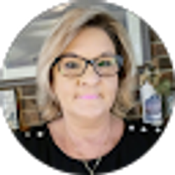 Profile photo of Rebecca Roland