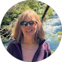 Profile photo of Heather Arnett